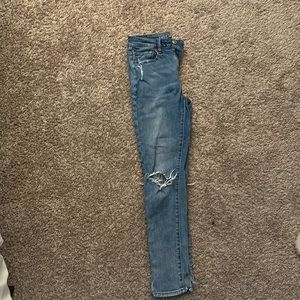 American Eagle distressed skinny jeans